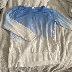 GAP crewneck